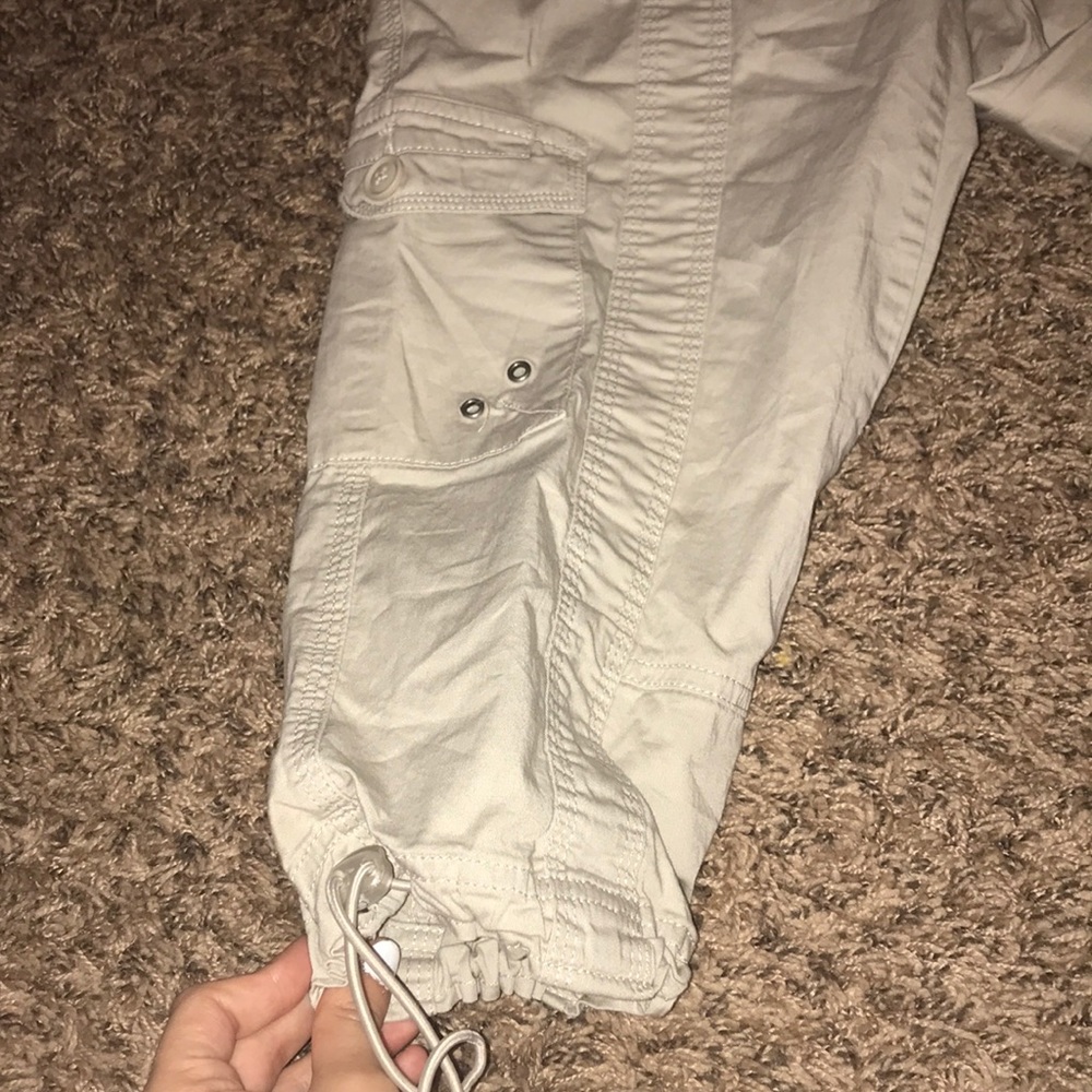 cream capris - Picture 2 of 4